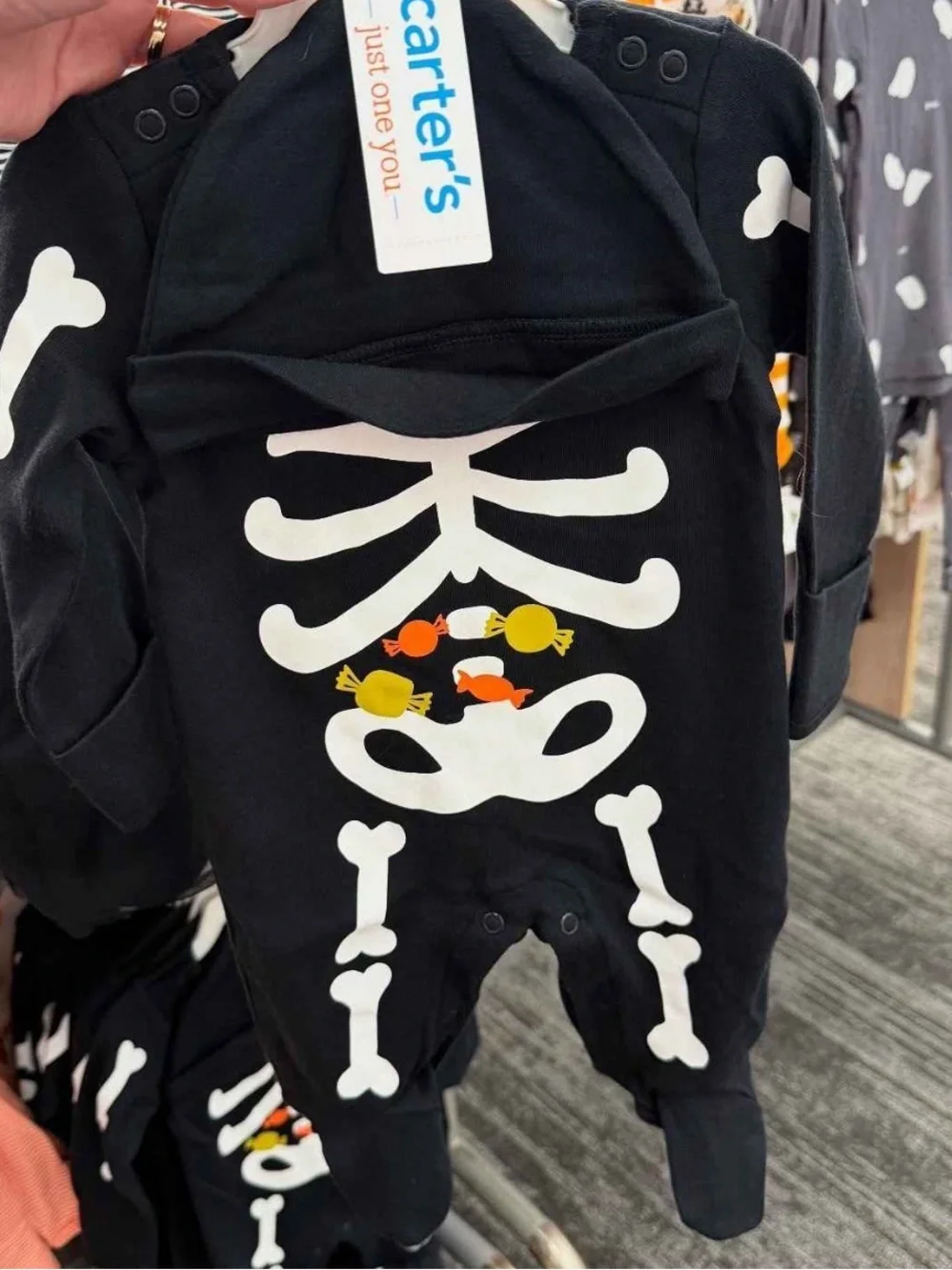 🖤🧡 NWT Carter’s Baby Skeleton Sleeper w/ Hat - Halloween 🧡🖤